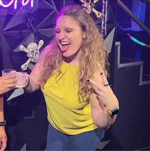 Meet your Posher, Tracy